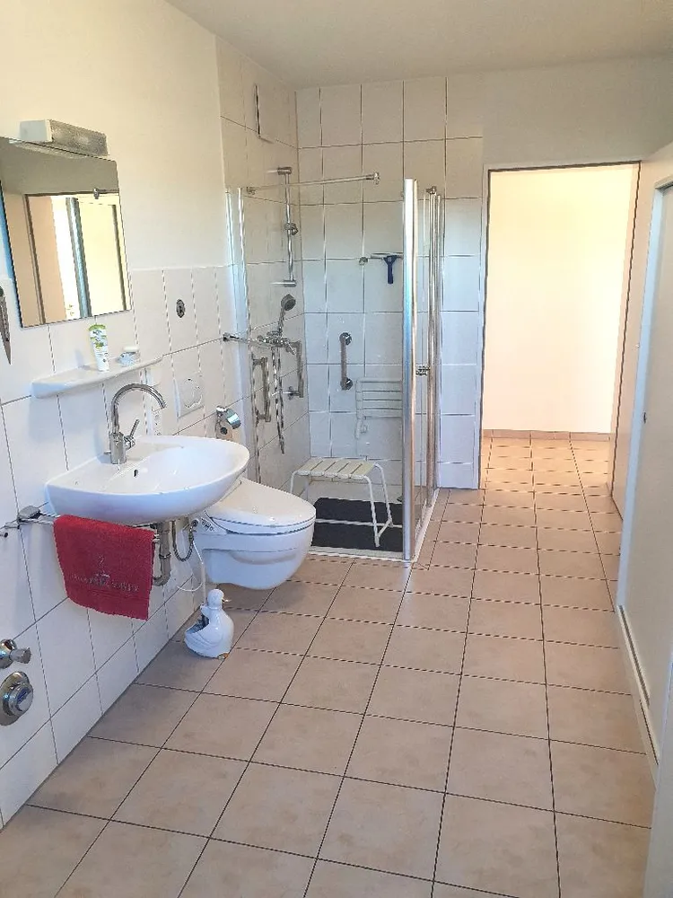 4 Zimmer Wohnung mit 122 m² in Leverkusen – Bild 12