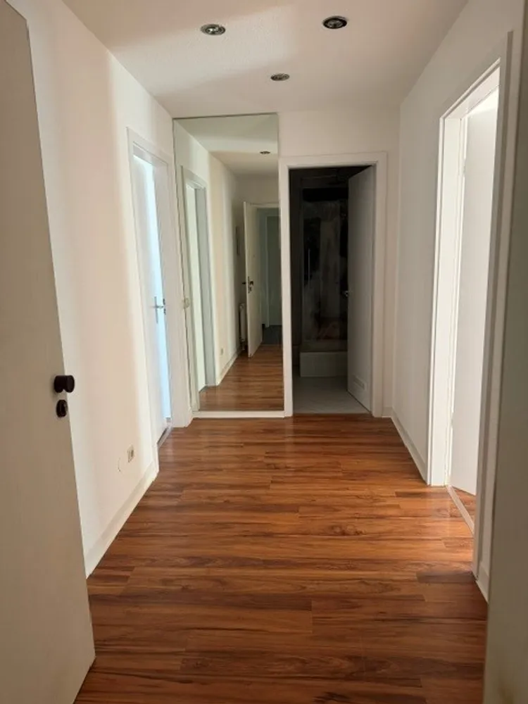 2 Zimmer Wohnung mit 59 m² in Halle (Saale) – Bild 3