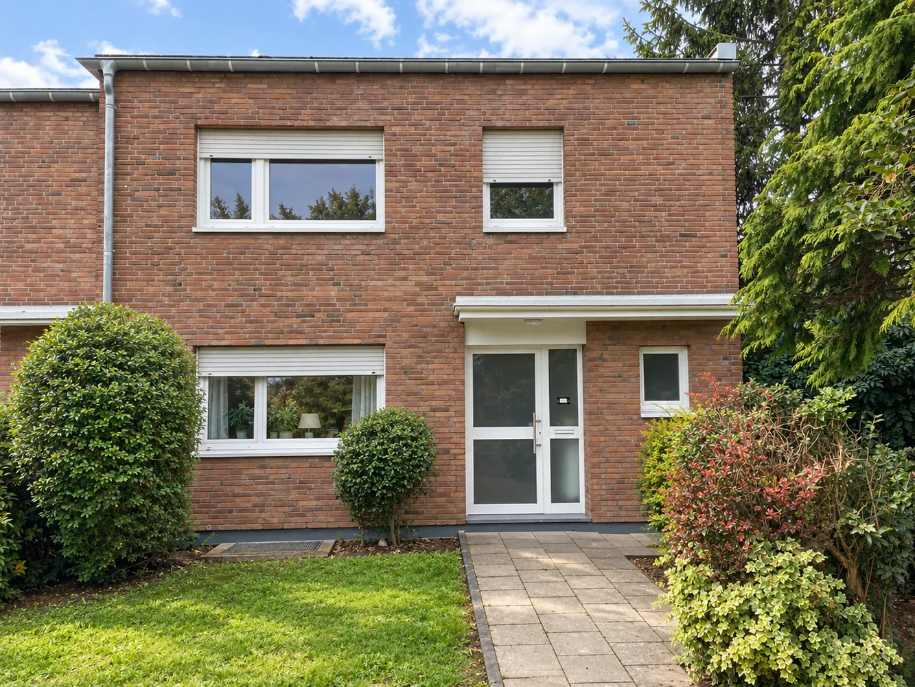 4 room house with 113 m² in Bergheim – Photo 10