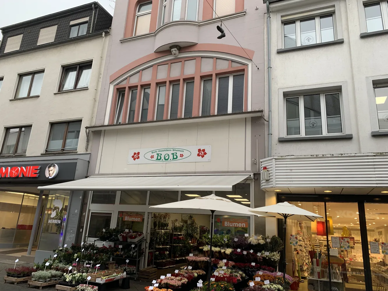 2 Zimmer Wohnung mit 66 m² in Krefeld – Bild 1