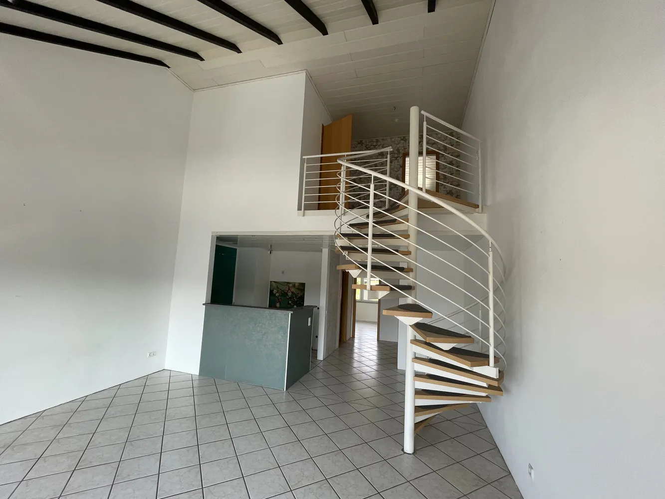 4 Zimmer Wohnung mit 96 m² in Oberhausen – Bild 3