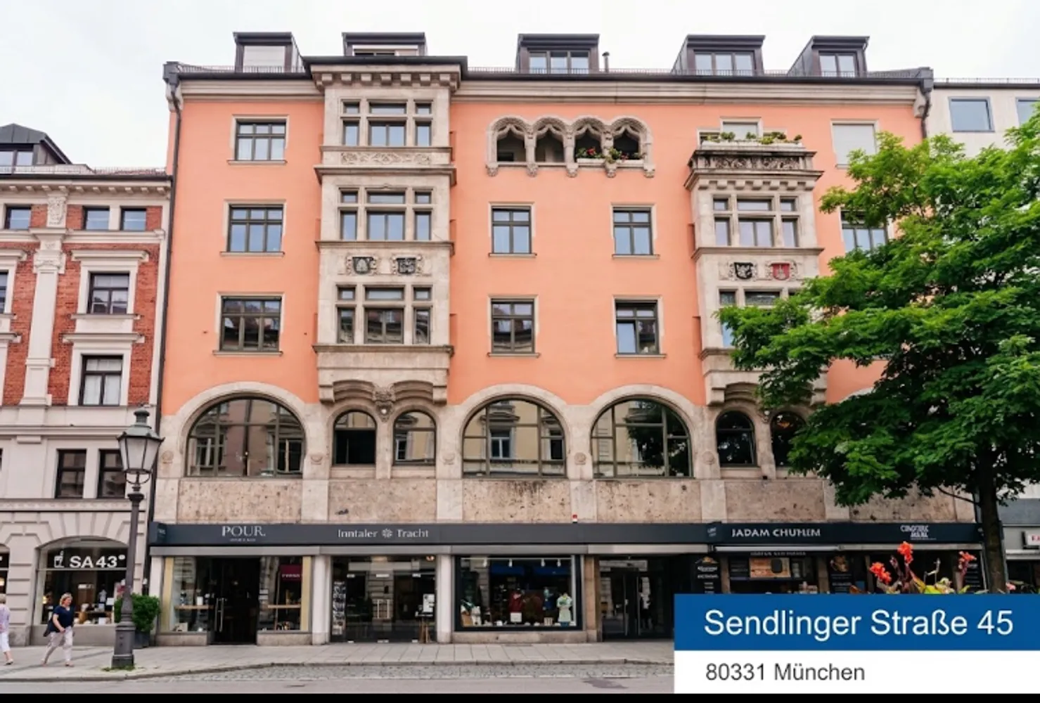 4 Zimmer Wohnung mit 161 m² in München – Bild 1