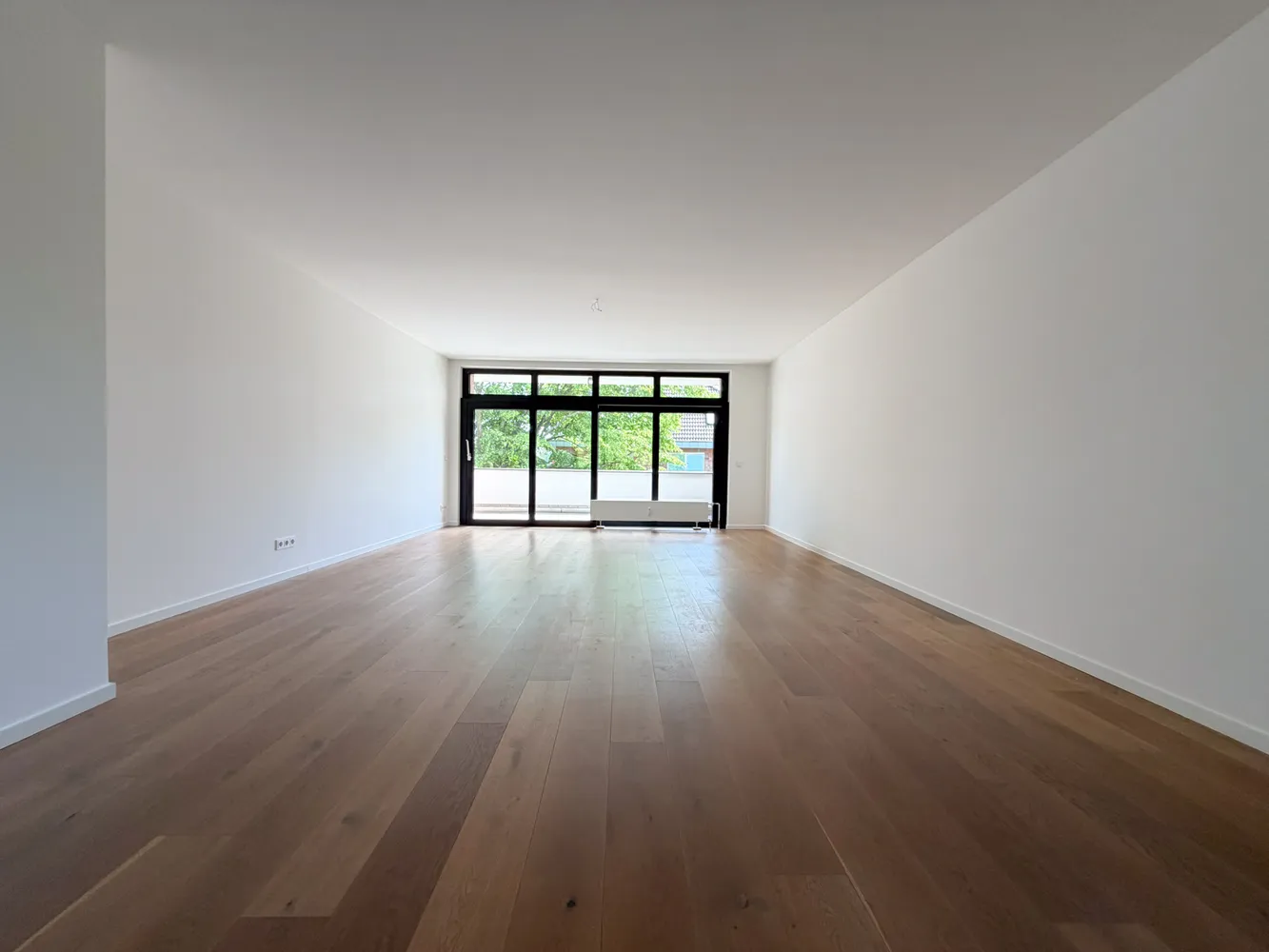 4 Zimmer Wohnung mit 160 m² in Düsseldorf – Bild 2