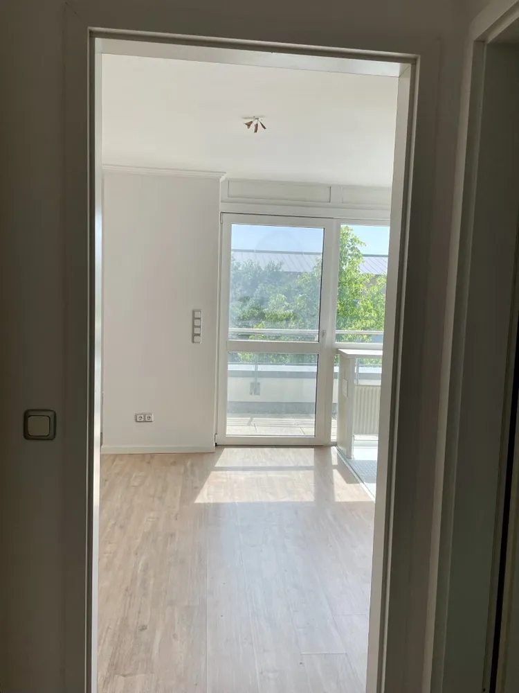 3 Zimmer Wohnung mit 102 m² in Schwerin – Bild 4
