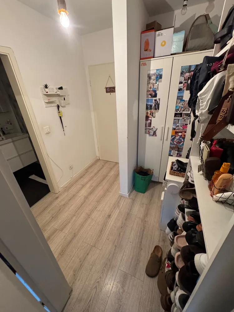 15 Zimmer Wohnung mit 60 m² in München – Bild 1