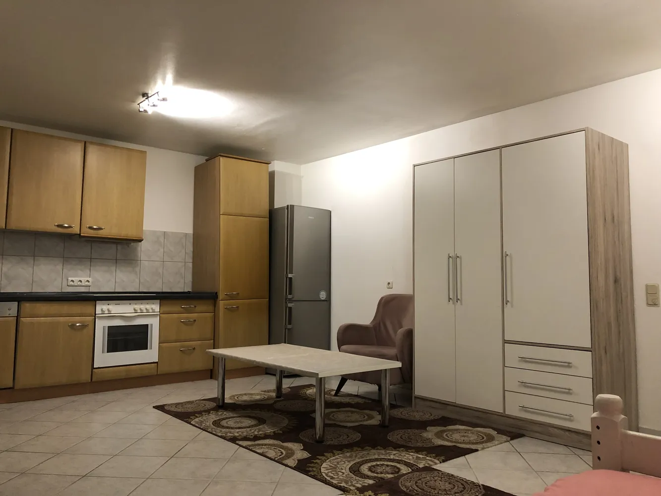 1 Zimmer Wohnung mit 35 m² in Köln – Bild 8