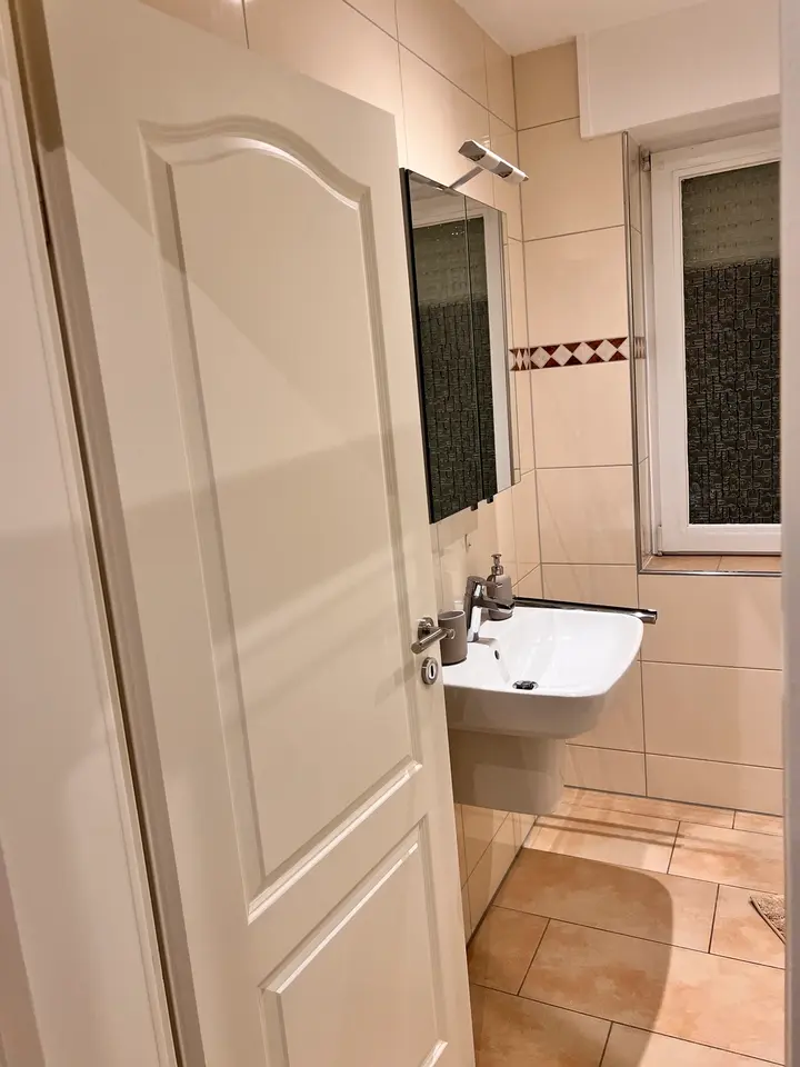 WG-Zimmer mit 220 m² in Rees – Bild 7