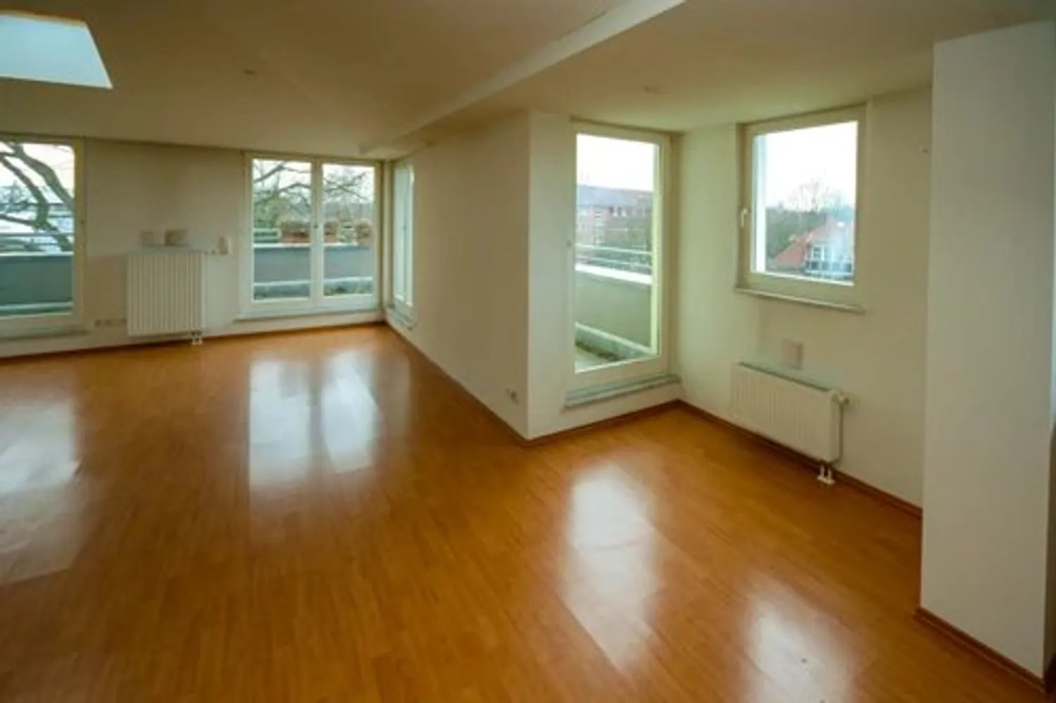 3 Zimmer Wohnung mit 94 m² in Hamburg – Bild 5