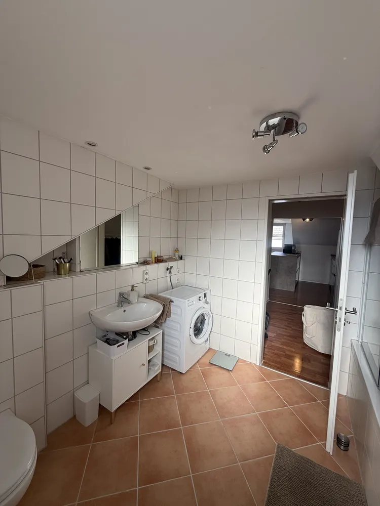 2 Zimmer Wohnung mit 67 m² in Düsseldorf – Bild 10