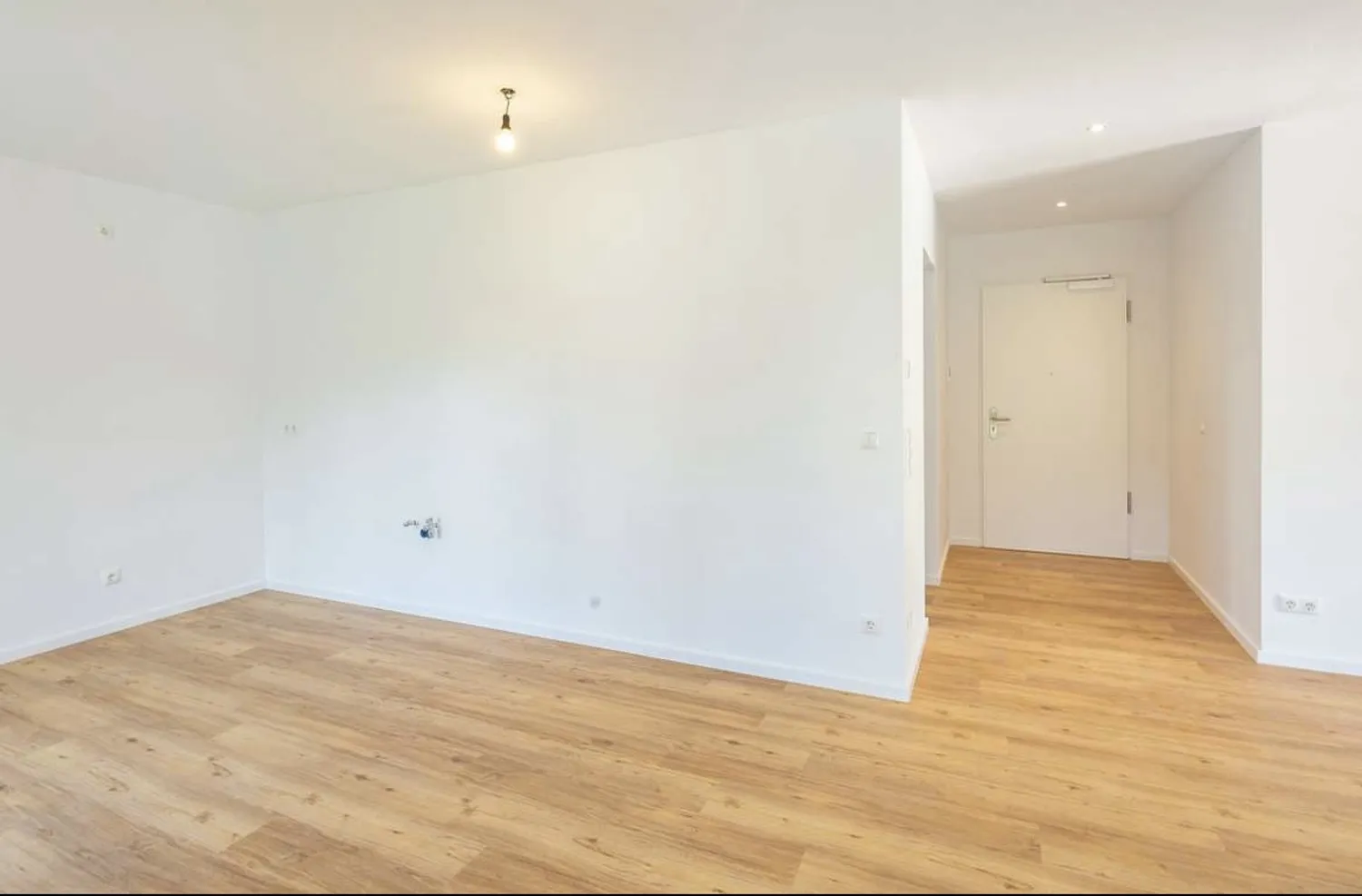 2 Zimmer Wohnung mit 71 m² in München – Bild 2