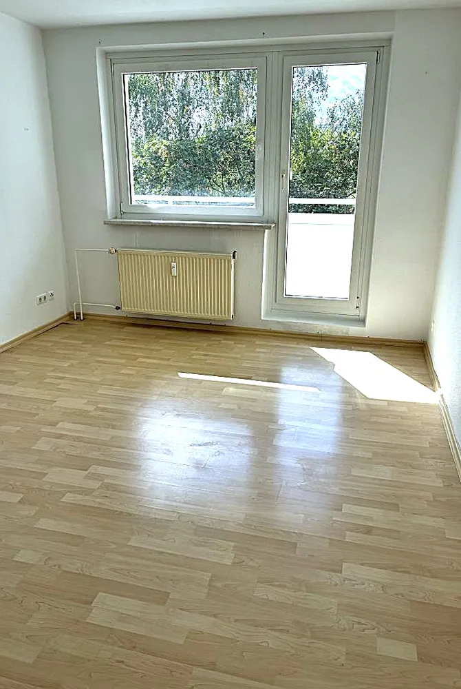 3 Zimmer Wohnung mit 61 m² in Halle (Saale) – Bild 2