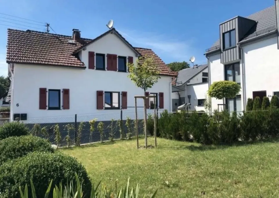 5 Zimmer Haus mit 130 m² in Wiesbaden – Bild 2