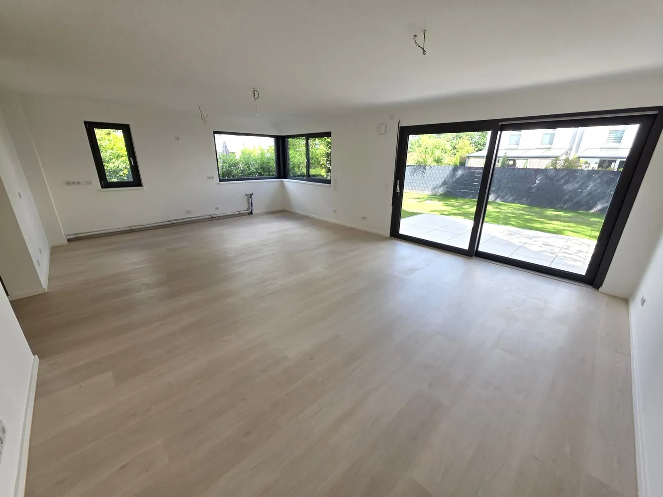 4 Zimmer Wohnung mit 122 m² in Offenbach am Main – Bild 2