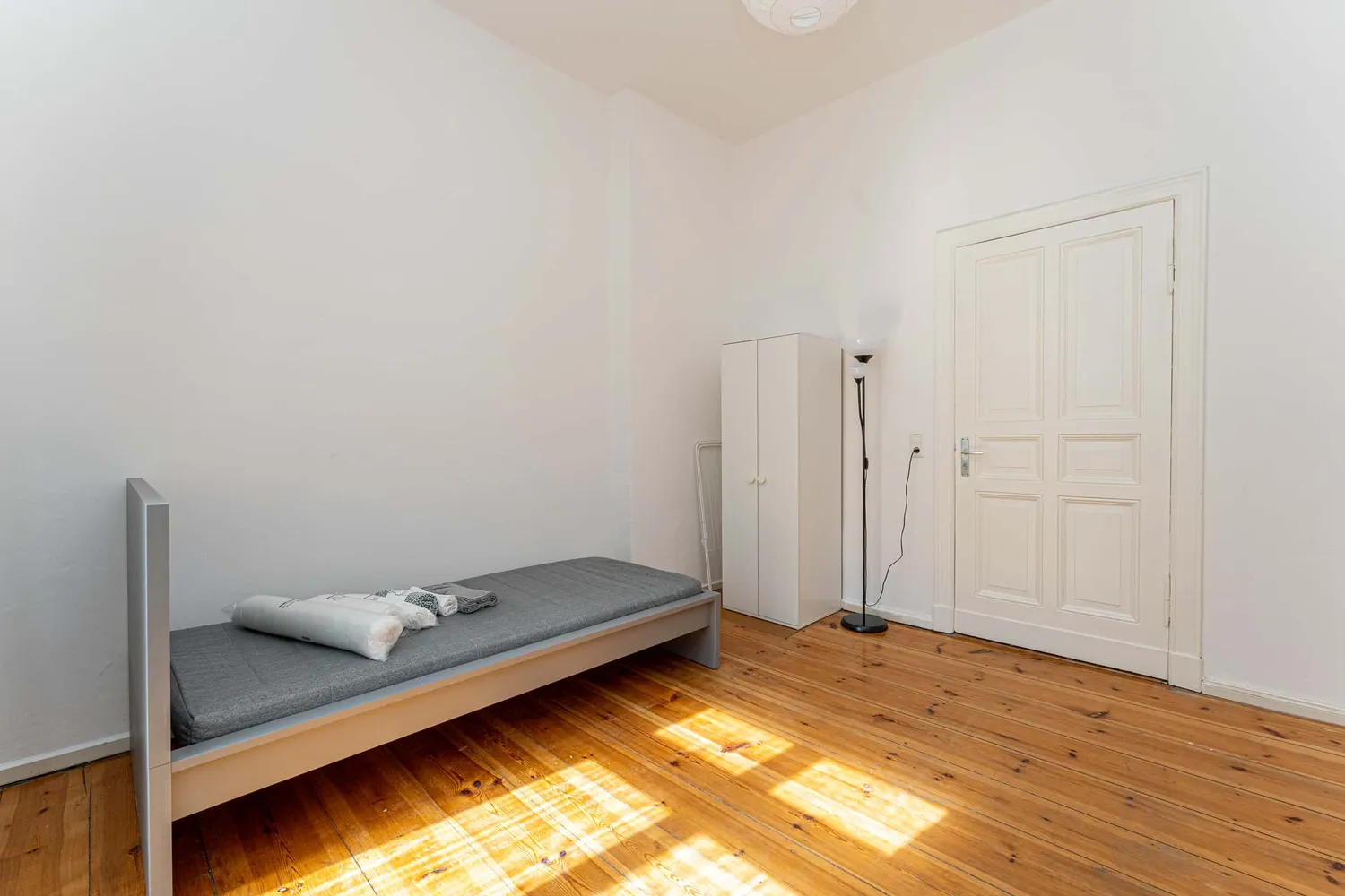 Shared room with 15 m² in Berlin – Photo 8