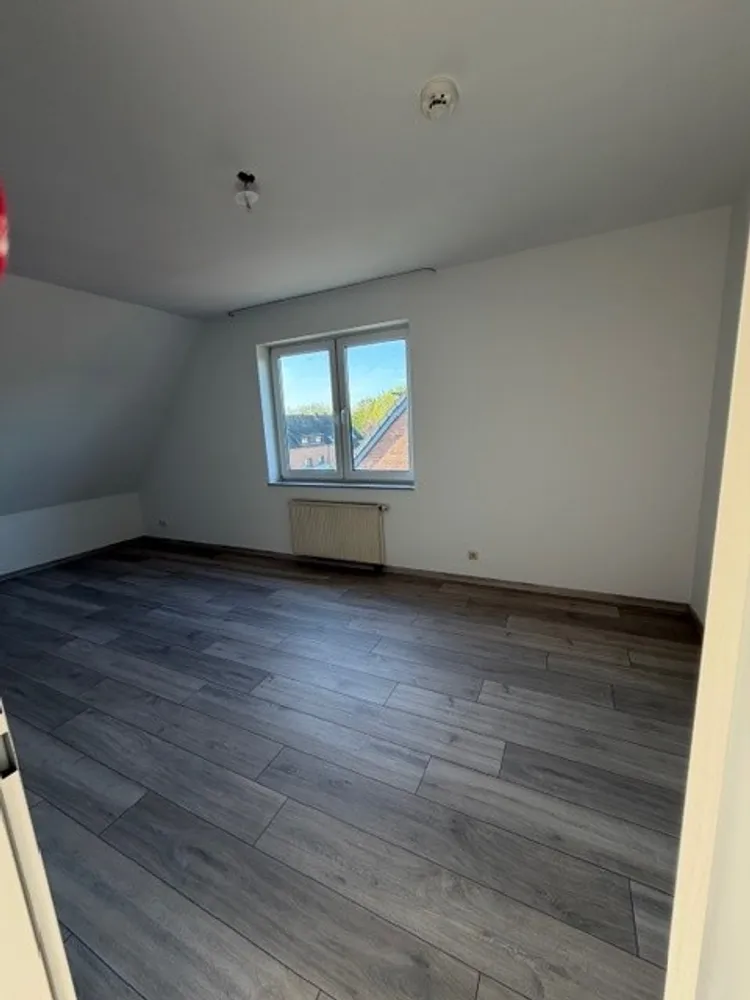 2 Zimmer Wohnung mit 68 m² in Köln – Bild 4