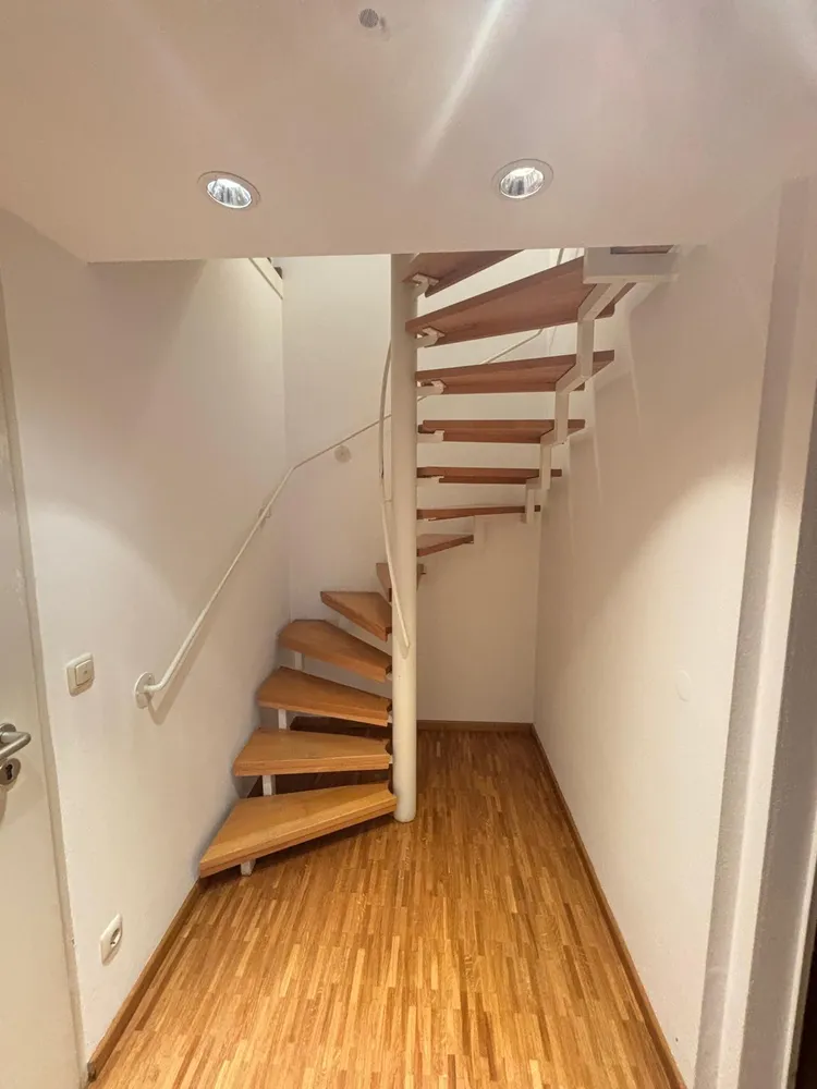 4 room apartment with 86 m² in Munich – Photo 4