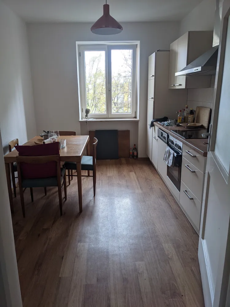 WG-Zimmer mit 12 m² in München – Bild 2