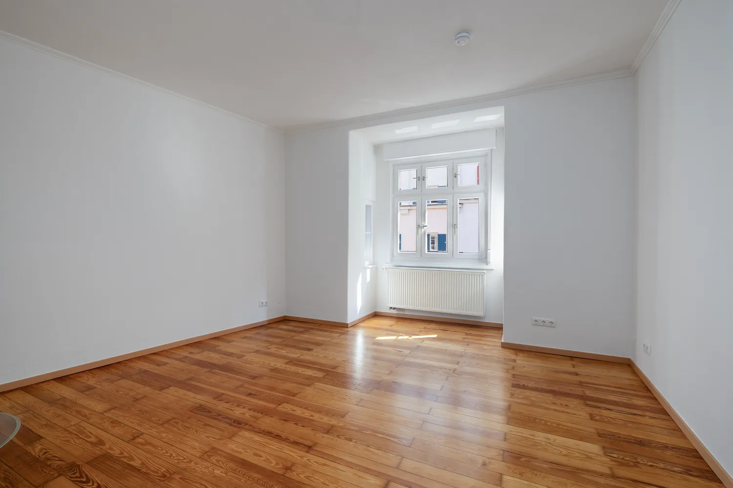 4 Zimmer Wohnung mit 106 m² in Augsburg – Bild 1