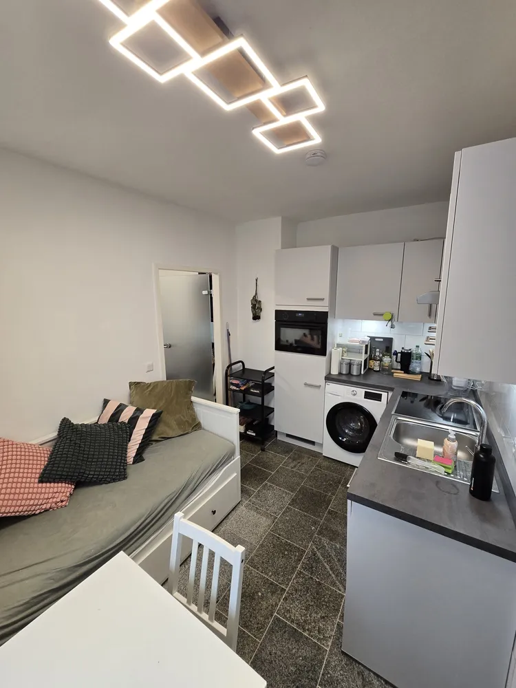 1 Zimmer Wohnung mit 30 m² in Köln – Bild 1