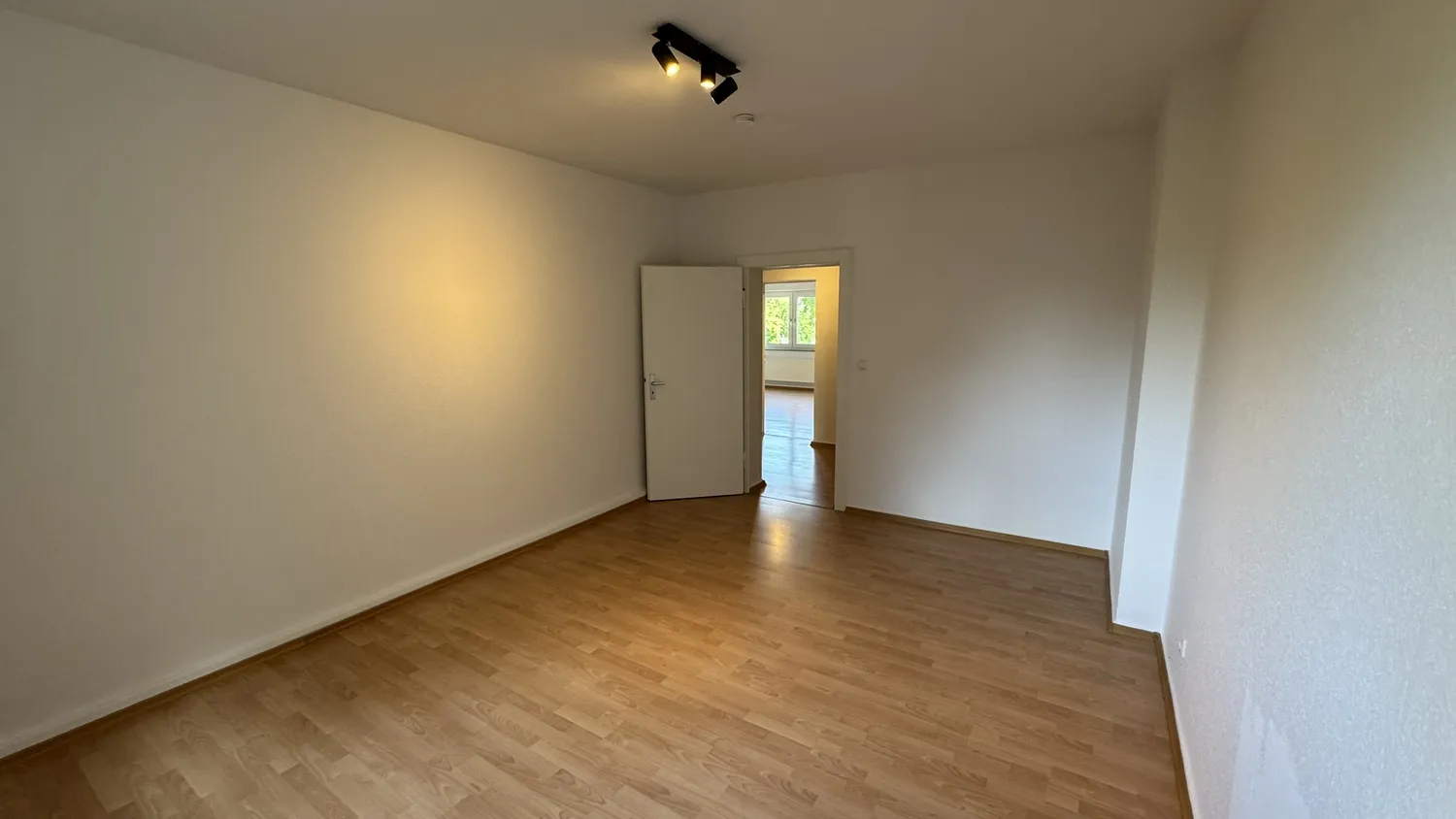 2 Zimmer Wohnung mit 73 m² in Aachen – Bild 6
