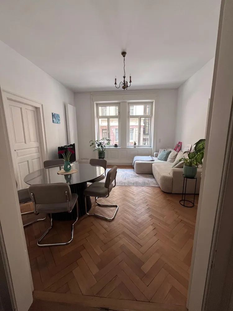 3 Zimmer Wohnung mit 105 m² in Stuttgart – Bild 2