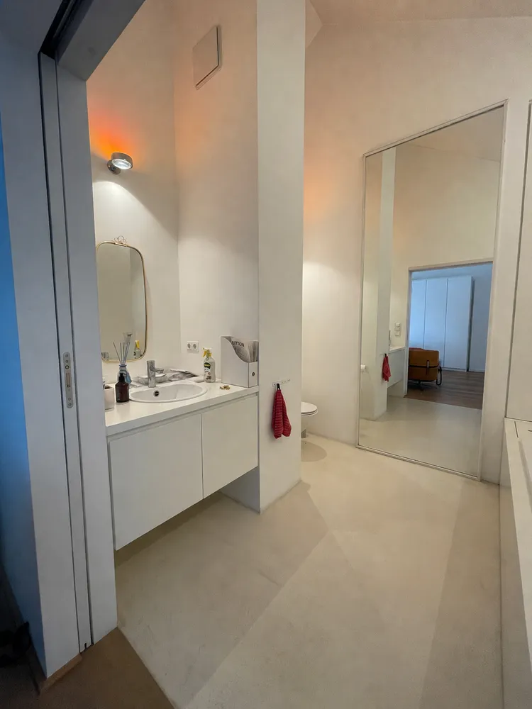 7 Zimmer Wohnung mit 155 m² in München – Bild 6