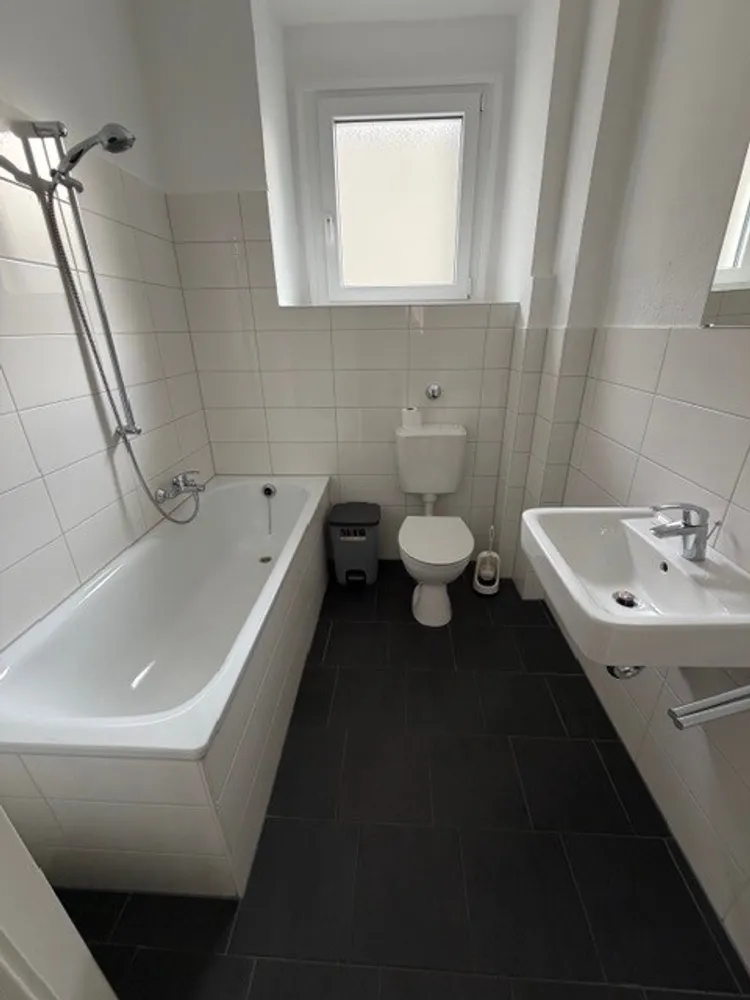 1 Zimmer Wohnung mit 50 m² in Essen – Bild 2