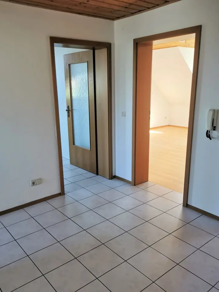 2 Zimmer Wohnung mit 75 m² in Regensburg – Bild 5