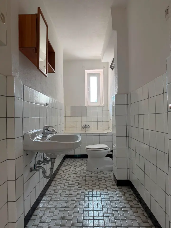 2 Zimmer Wohnung mit 72 m² in Düsseldorf – Bild 5