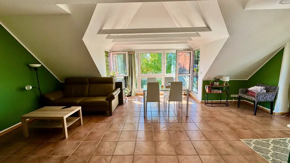2 Zimmer Wohnung mit 70 m² in Bergisch Gladbach – Bild 2