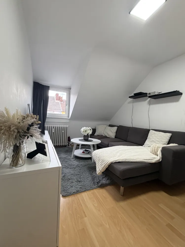2 Zimmer Wohnung mit 78 m² in Düsseldorf – Bild 1