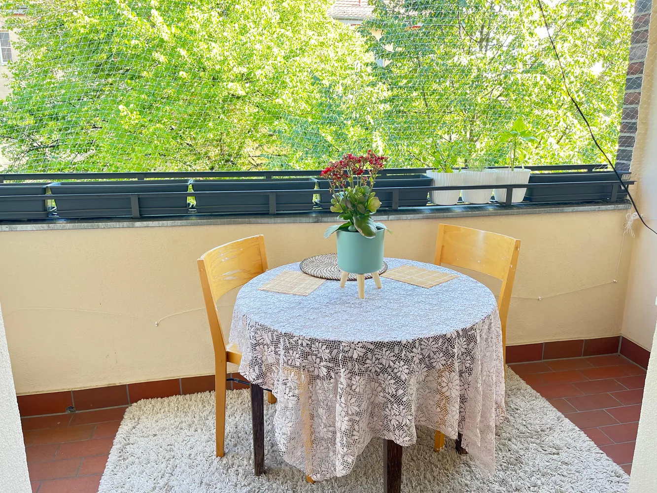 2 Zimmer Wohnung mit 65 m² in Berlin – Bild 1