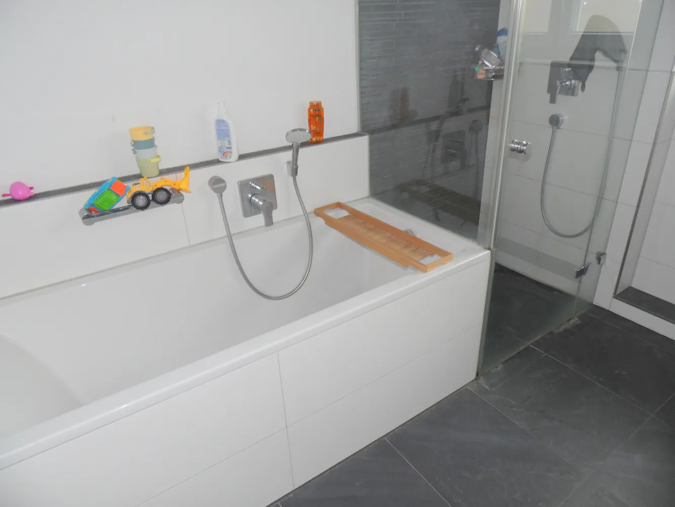 4 Zimmer Wohnung mit 115 m² in Rottenburg am Neckar – Bild 2