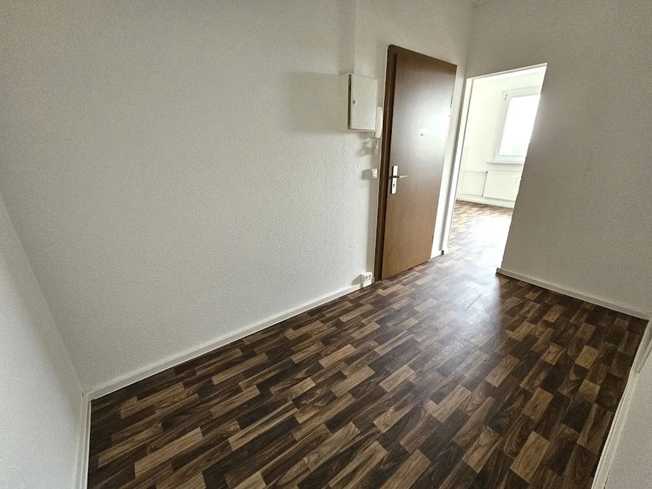 2 Zimmer Wohnung mit 57 m² in Halle (Saale) – Bild 5