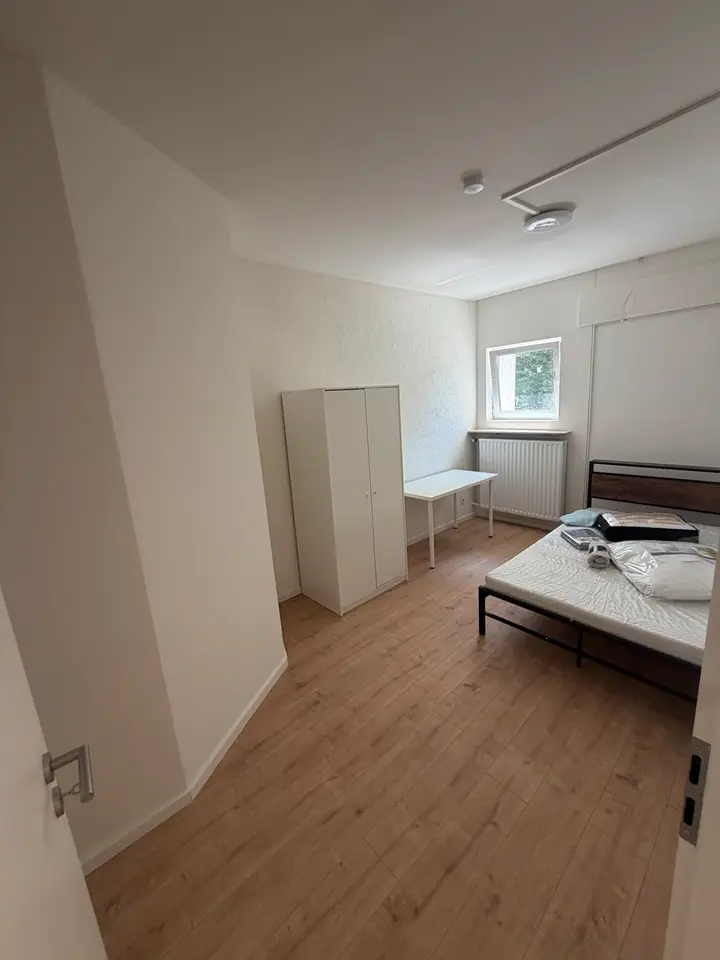WG-Zimmer mit 96 m² in Koblenz – Bild 2
