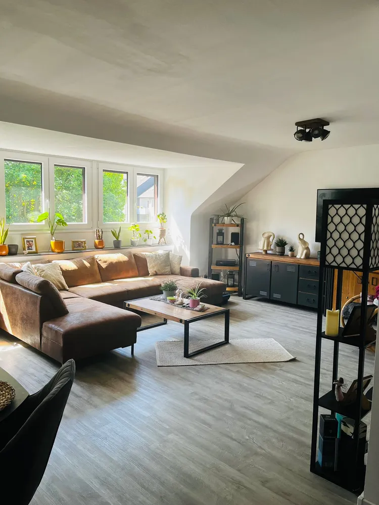 4 Zimmer Wohnung mit 97 m² in Essen – Bild 1