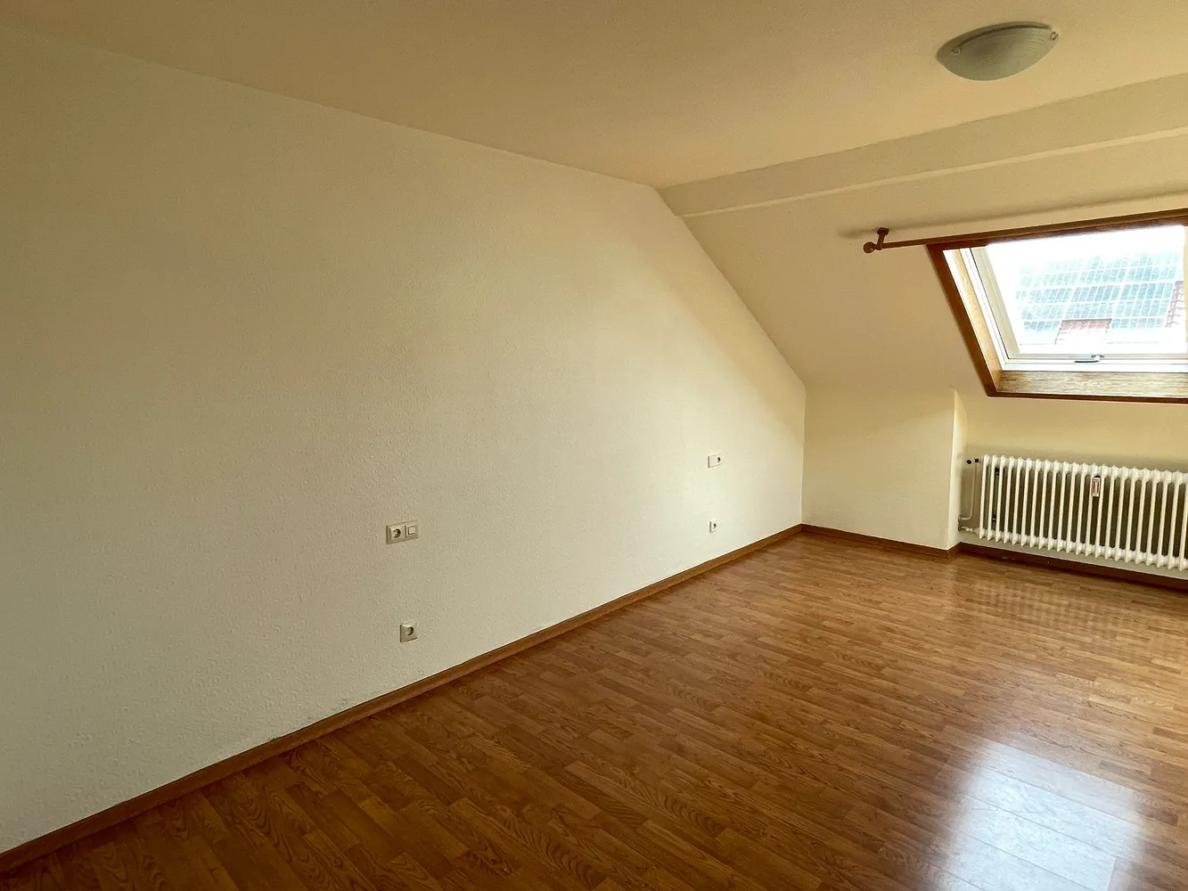 4 Zimmer Wohnung mit 90 m² in Stuttgart – Bild 6