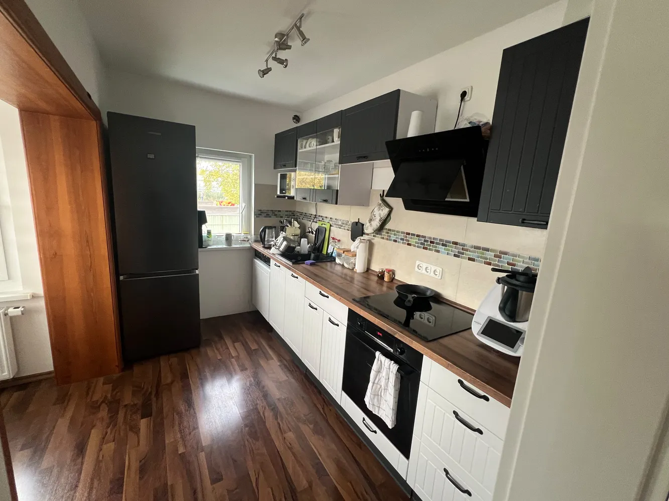 3 Zimmer Wohnung mit 75 m² in Sonneberg – Bild 2
