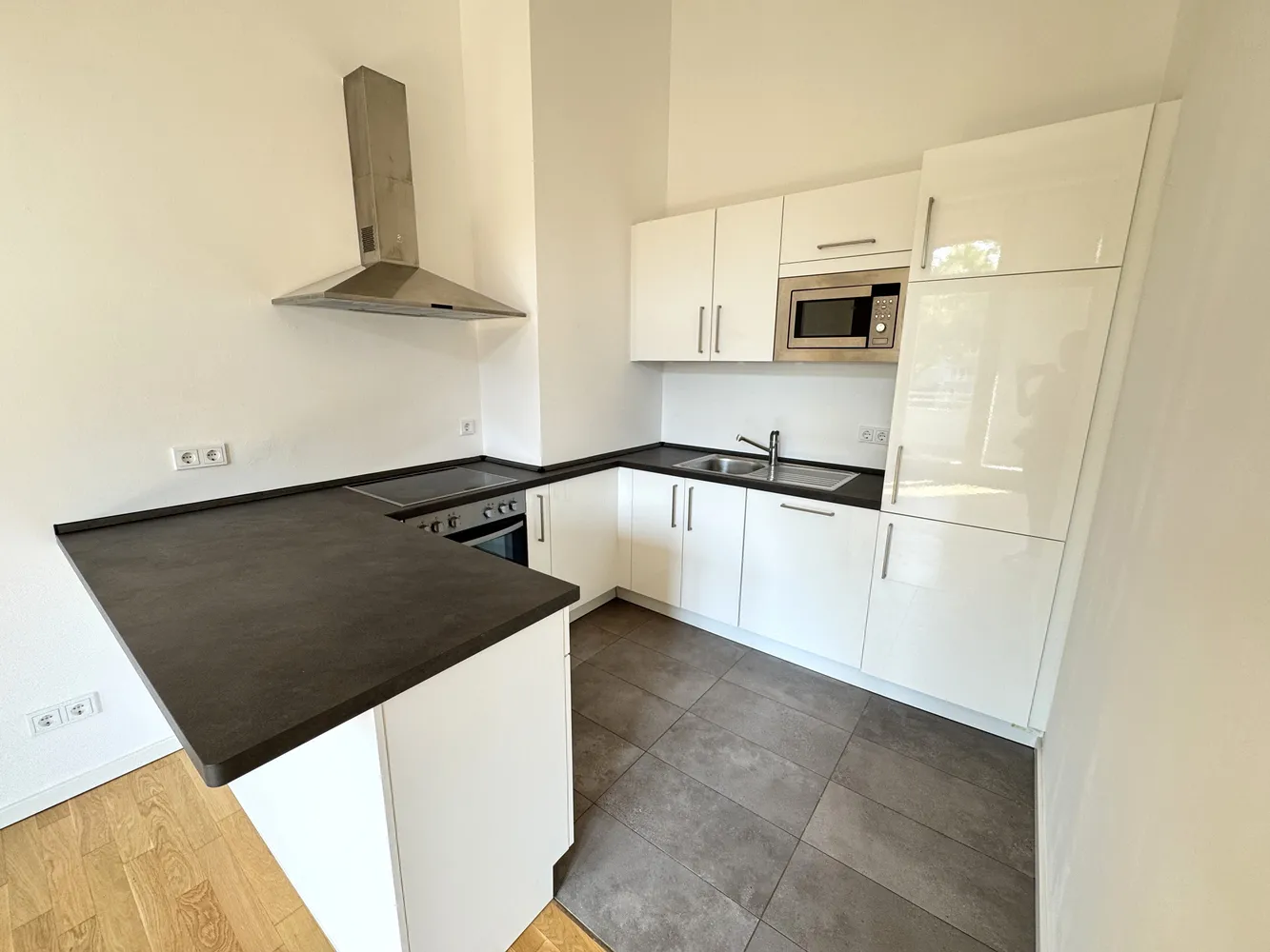 2 Zimmer Wohnung mit 61 m² in Berlin – Bild 11
