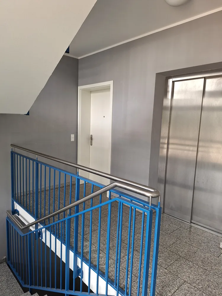 2 Zimmer Wohnung mit 84 m² in Düsseldorf – Bild 3