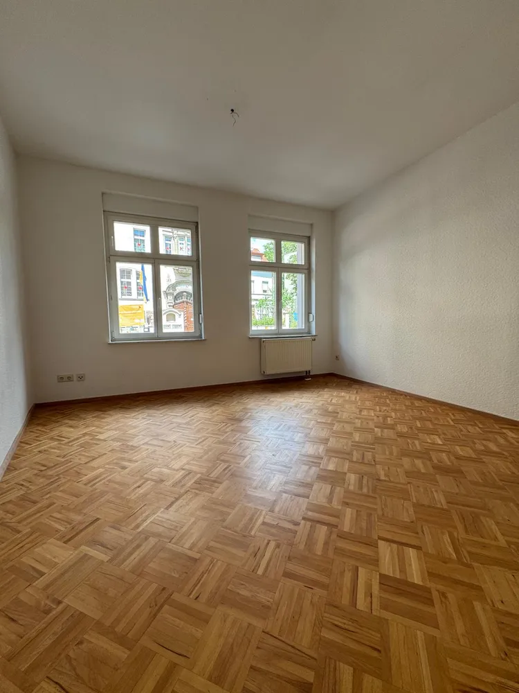 2 Zimmer Wohnung mit 56 m² in Halle (Saale) – Bild 2