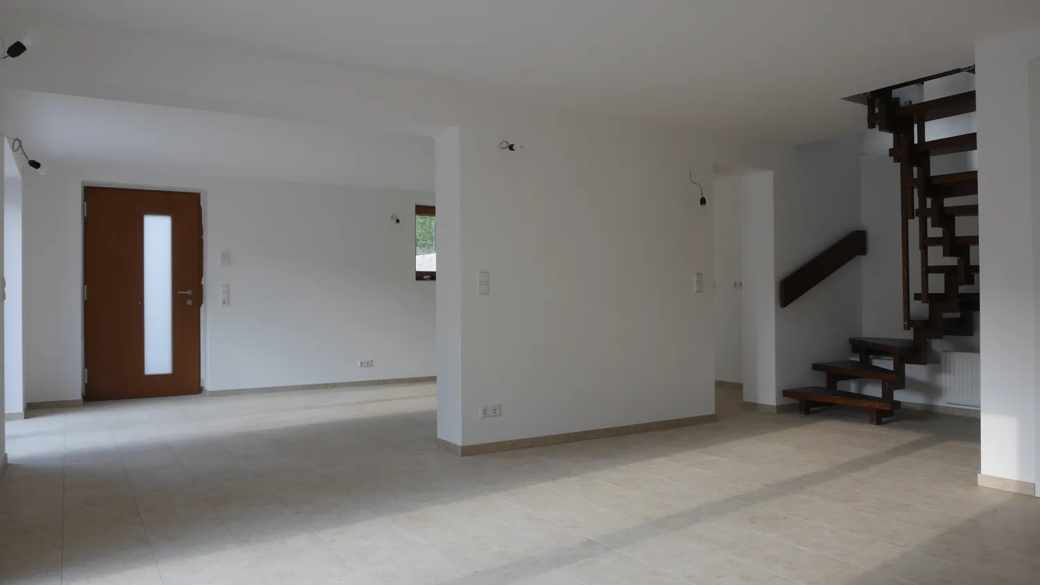 5 Zimmer Wohnung mit 113 m² in Nürtingen – Bild 2