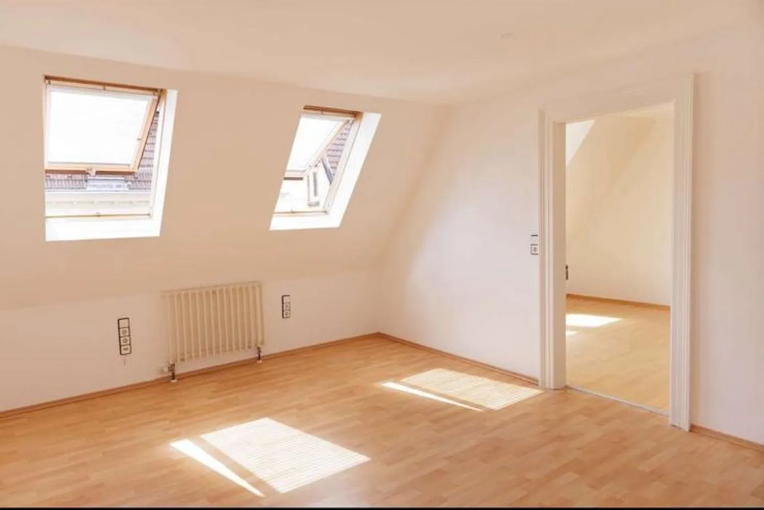 5 Zimmer Wohnung mit 105 m² in Stuttgart – Bild 11