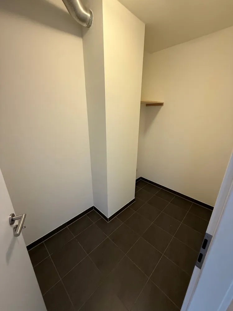 2 Zimmer Wohnung mit 77 m² in Stuttgart – Bild 8