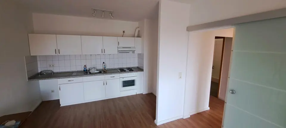 2 Zimmer Wohnung mit 52 m² in Schwerin – Bild 2