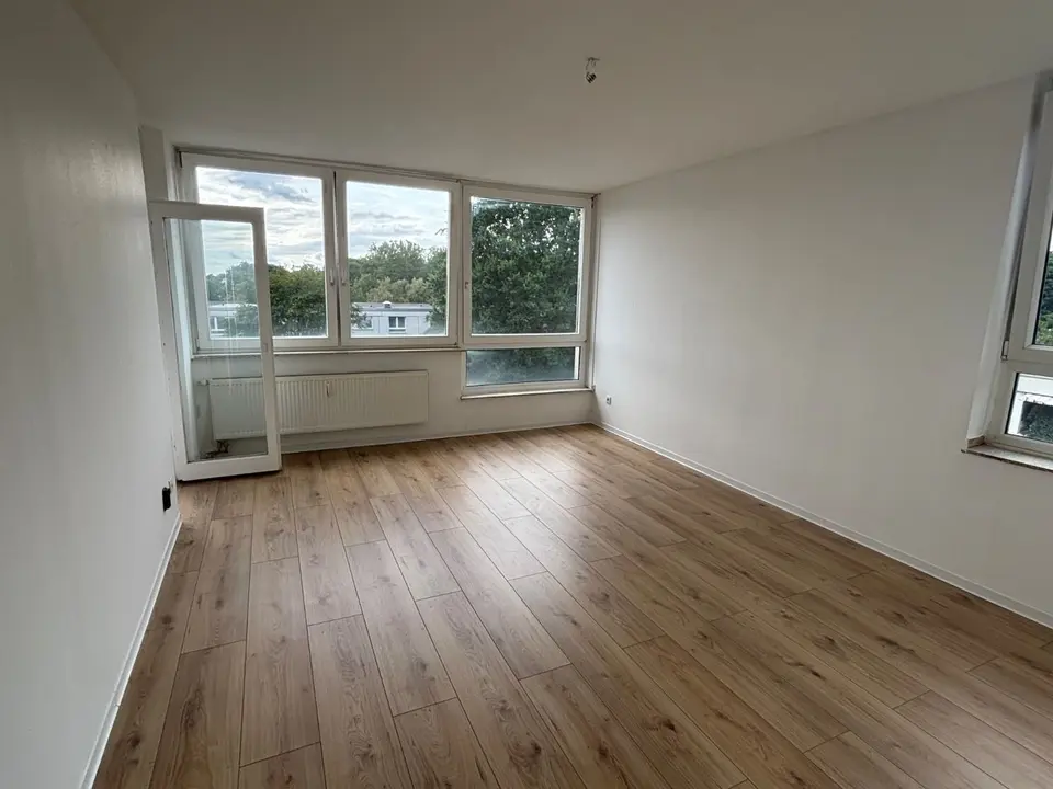 3 Zimmer Wohnung mit 77 m² in Erkrath – Bild 1