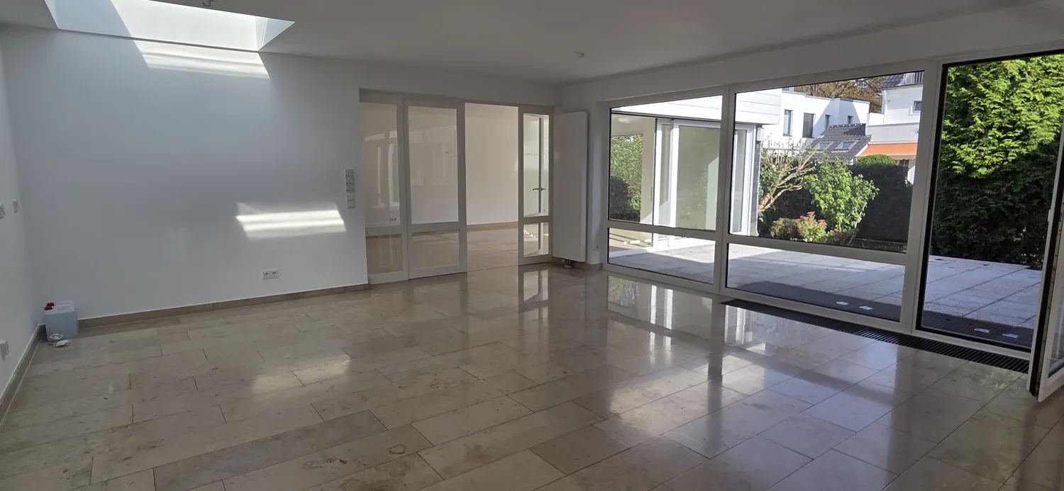 3 Zimmer Haus mit 150 m² in Köln – Bild 6