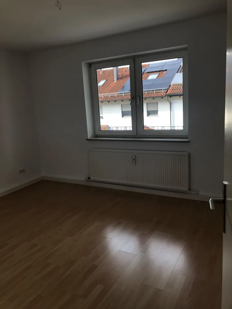 3 Zimmer Wohnung mit 70 m² in München – Bild 1