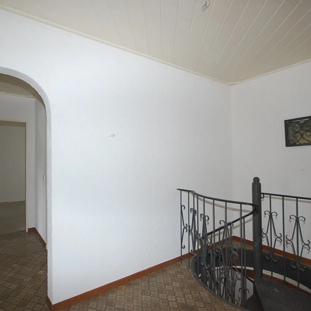 6 Zimmer Wohnung mit 145 m² in Gelsenkirchen – Bild 2