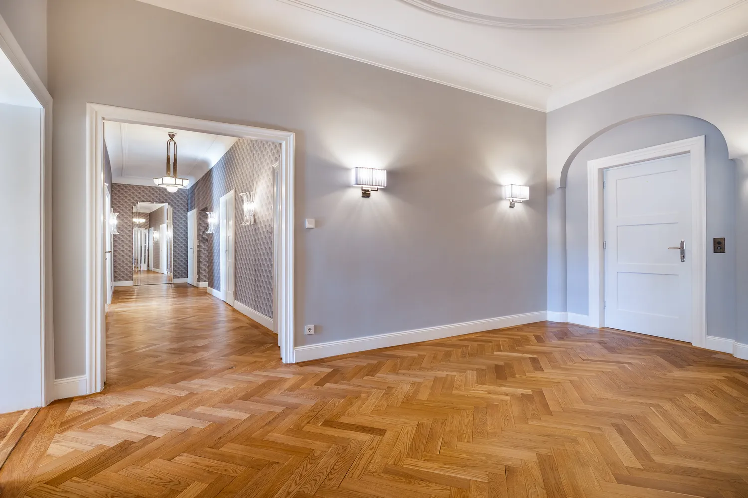 5 Zimmer Wohnung mit 252 m² in München – Bild 3